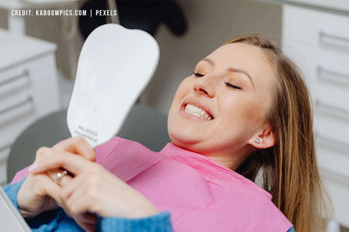 10 Benefits of Cosmetic Dentistry That Go Beyond Looks