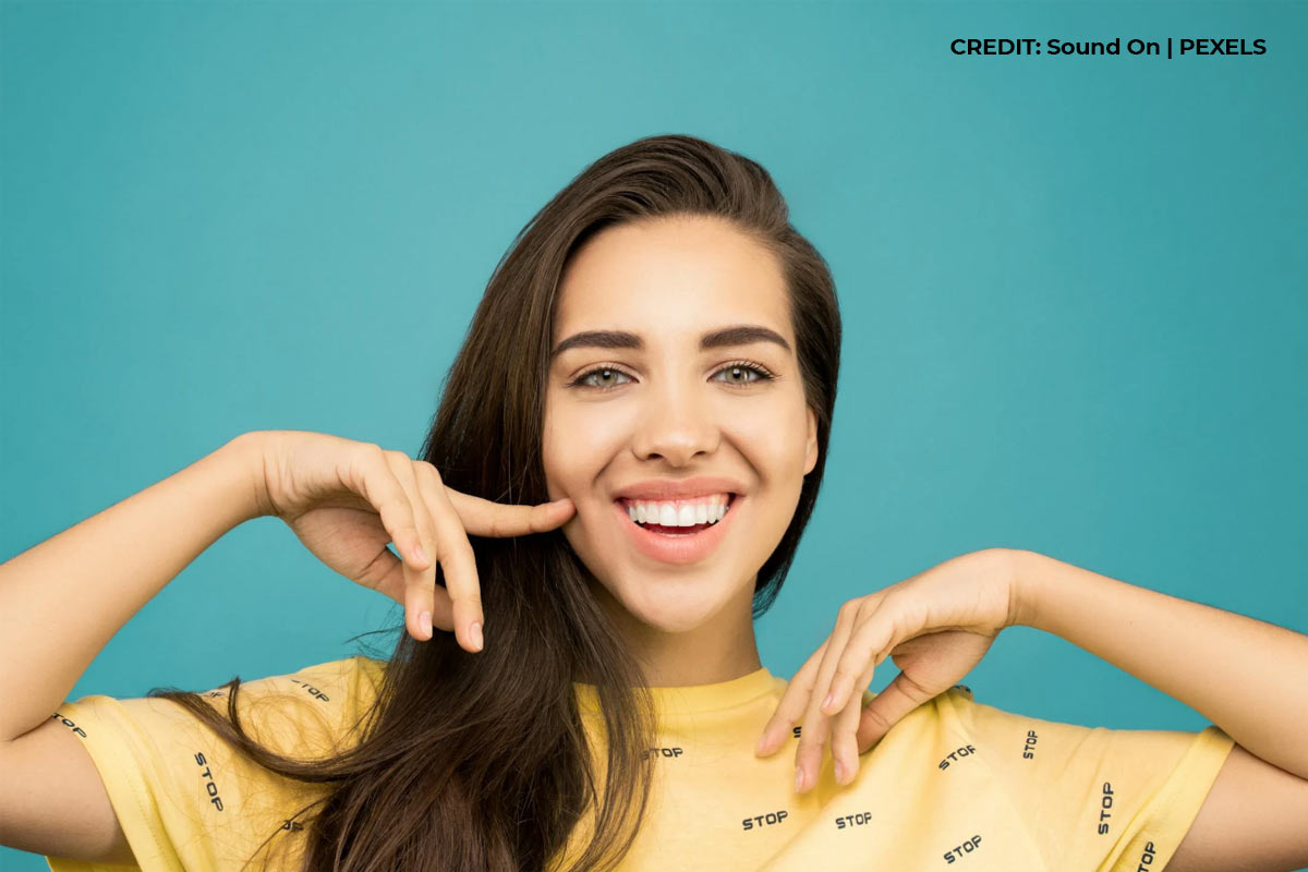 Professional vs. At-Home Whitening Kits: Which Is Best for You?
