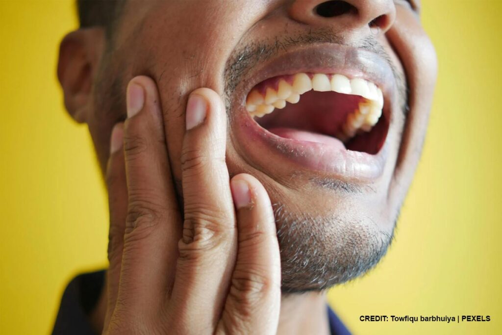 Managing Sinus-Related Toothaches at Home